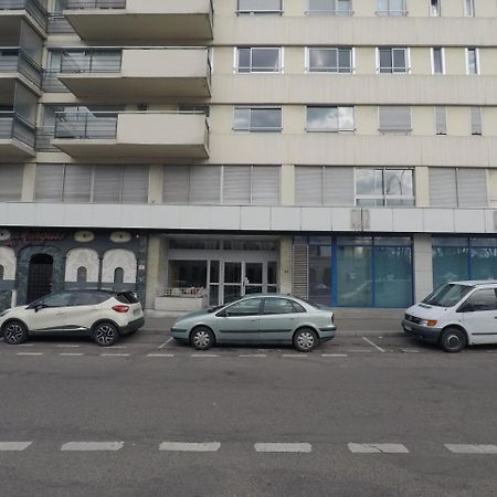 Travel Homes - Le Wilson, Face A La Gare Mulhouse Exteriör bild