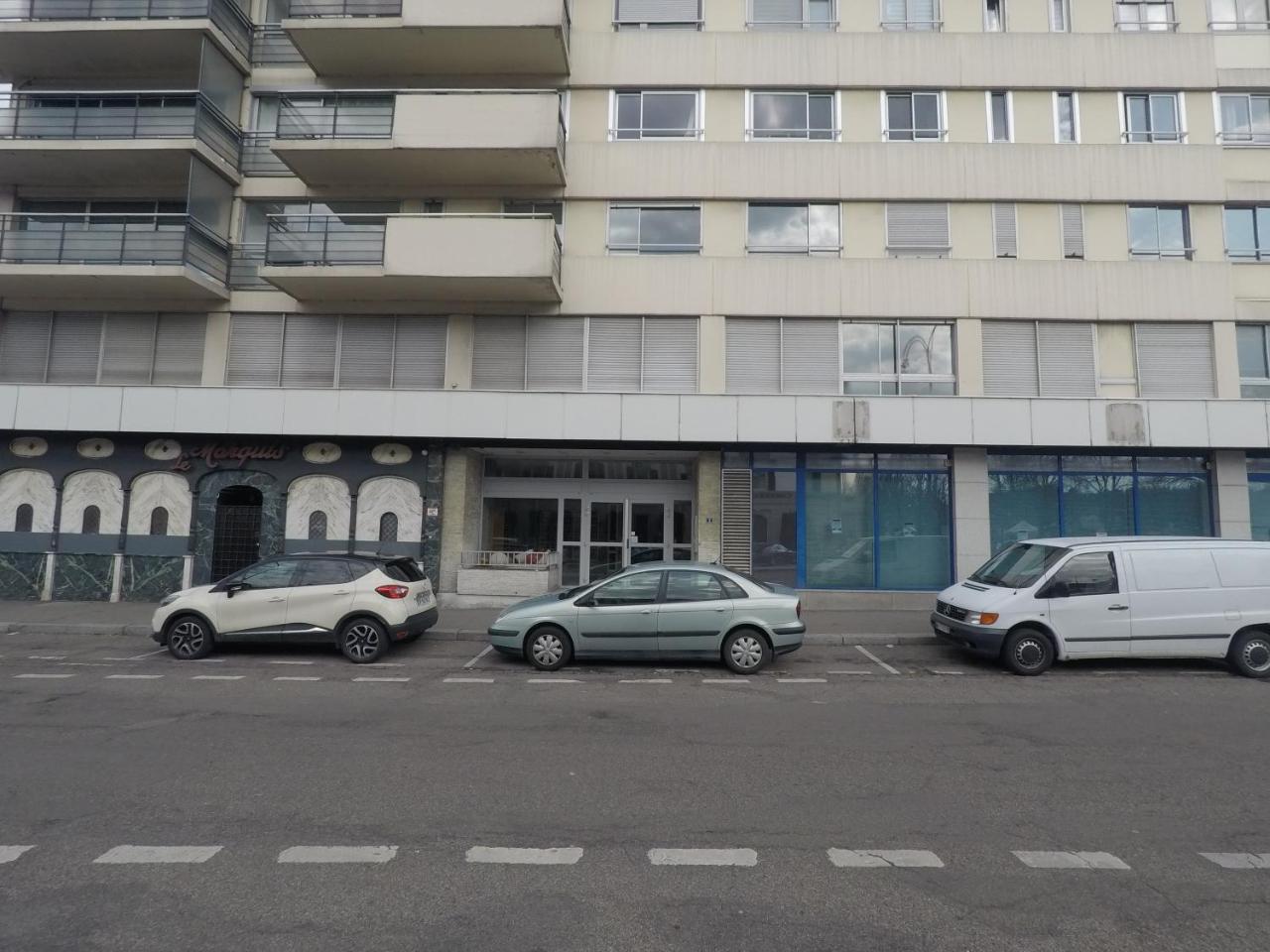 Travel Homes - Le Wilson, Face A La Gare Mulhouse Exteriör bild